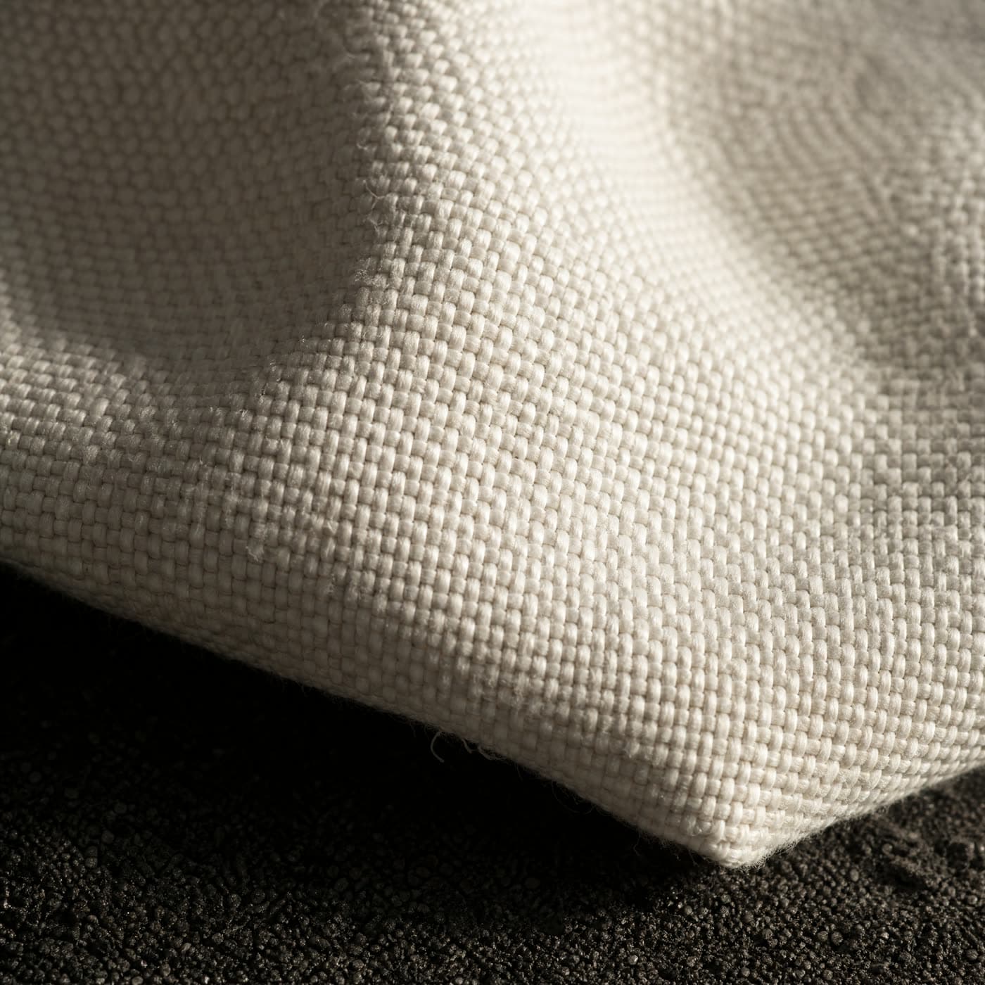 A second structured weaves for comparison.